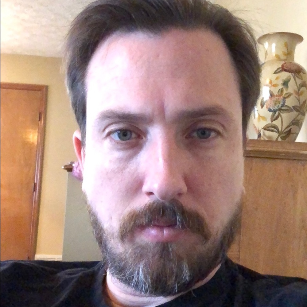 Meet your Posher, Kyle